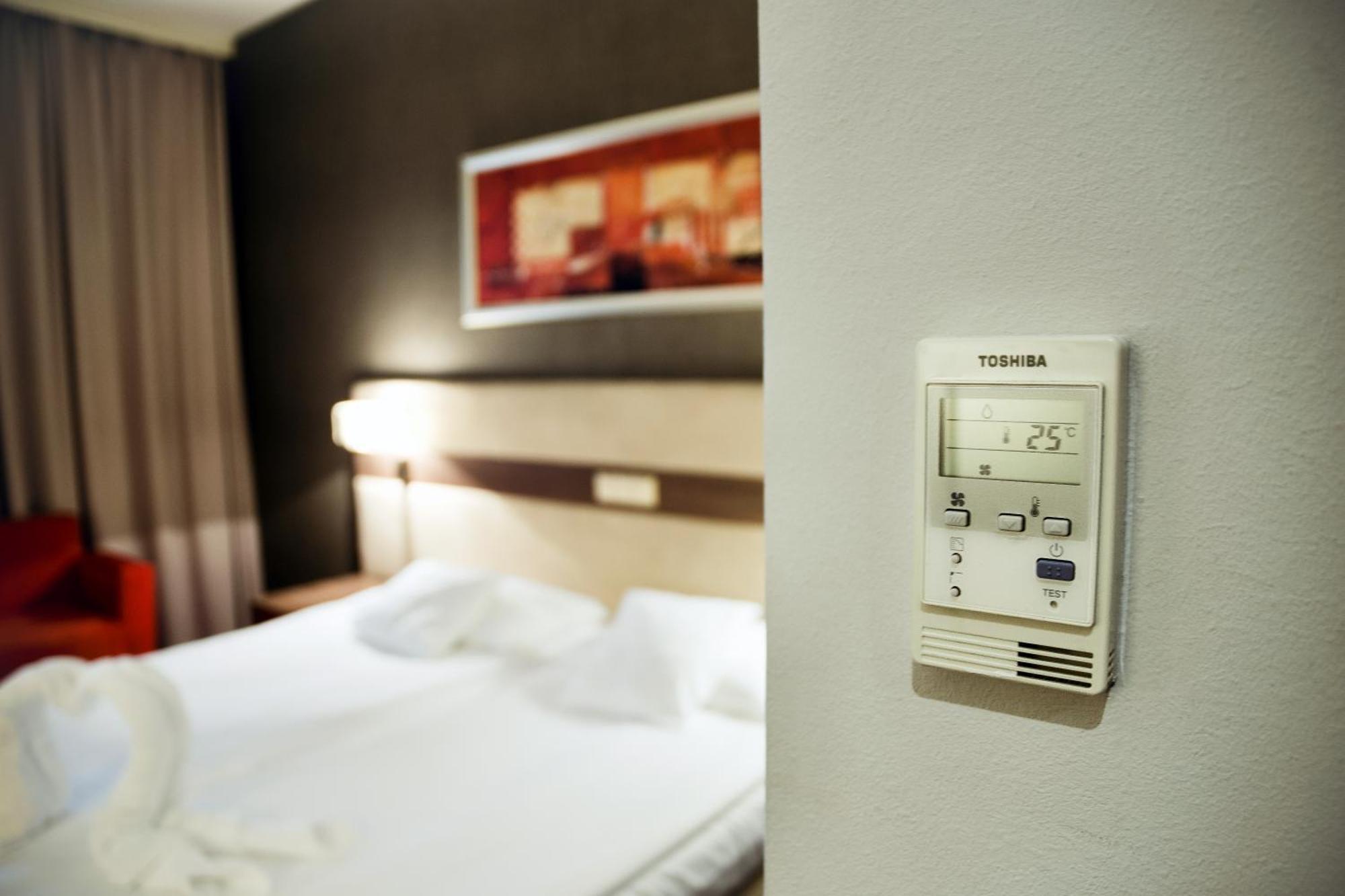 Hotel Szafran تشيلاش المظهر الخارجي الصورة