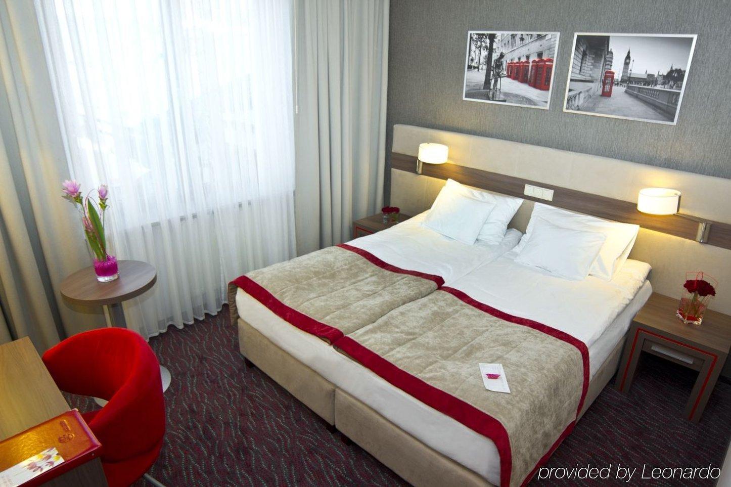 Hotel Szafran تشيلاش المظهر الخارجي الصورة