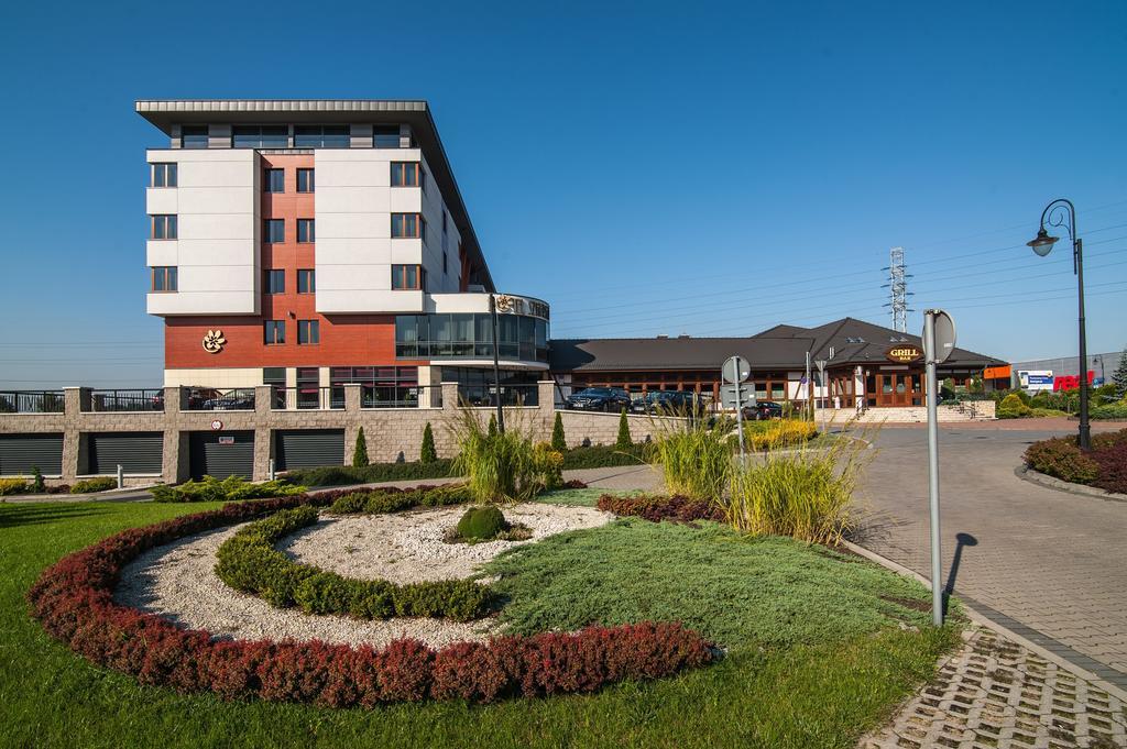 Hotel Szafran تشيلاش المظهر الخارجي الصورة
